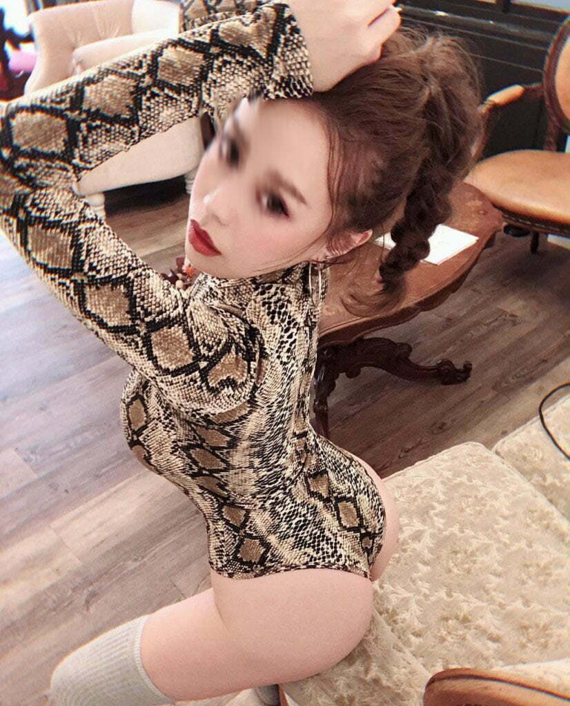 Anal Escort in Kolkata - Karina