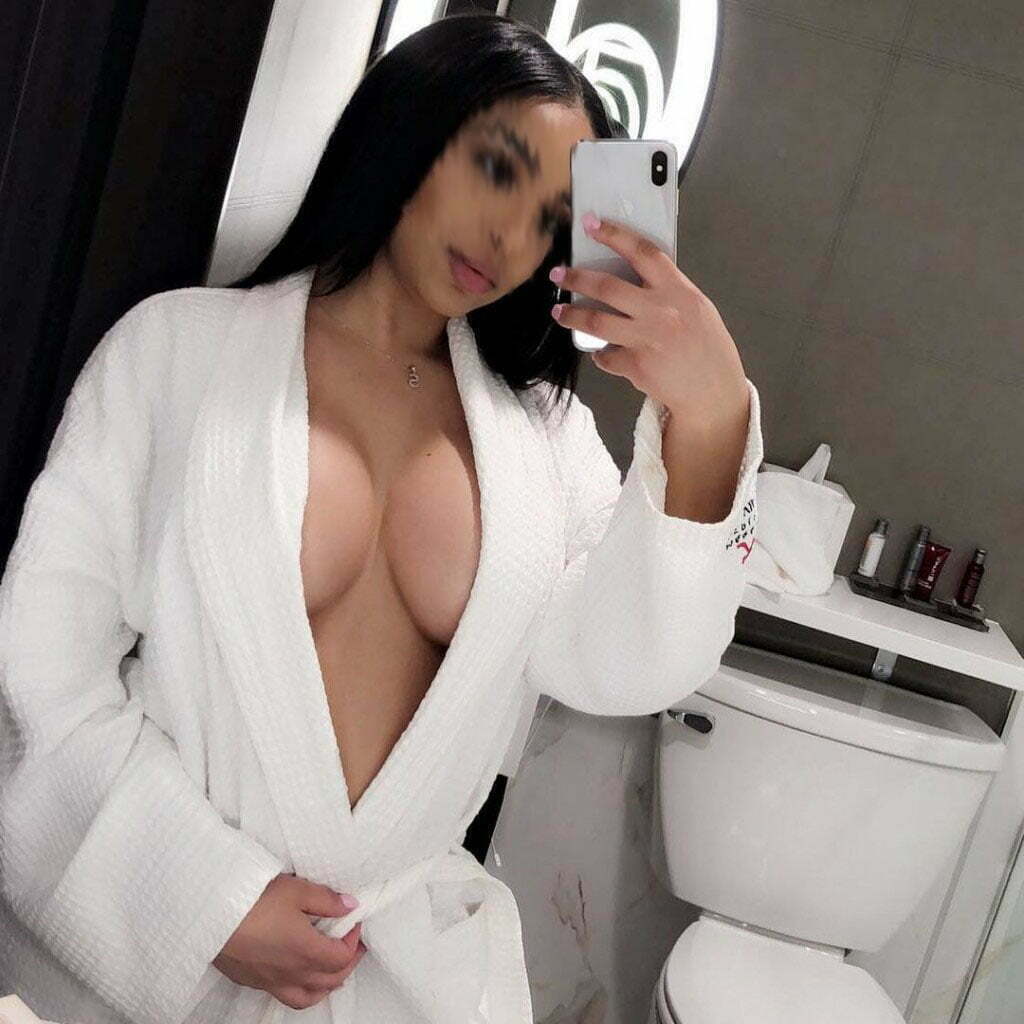 Oral Escort Kolkata