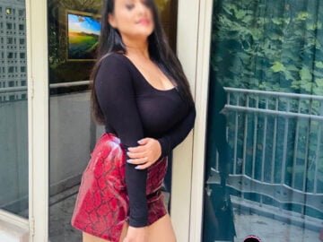 Escort girls service near Pride Plaza Hotel Aerocity